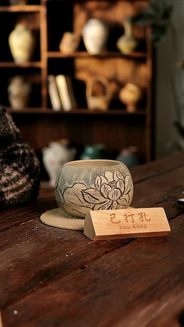 摆件3-158高12口12误差2已打孔