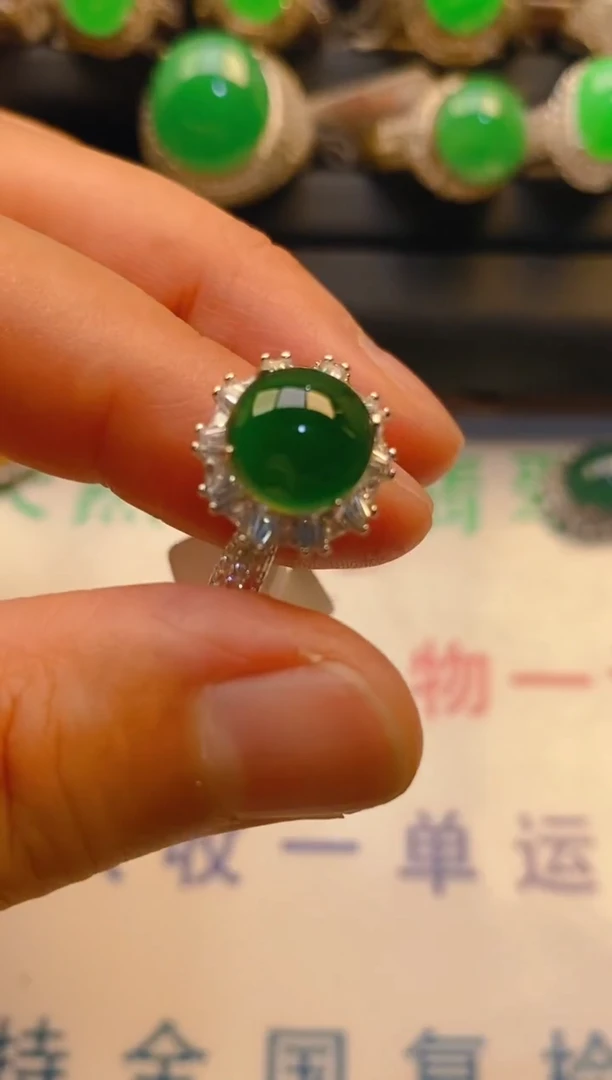 【闪购商品】翡翠耳饰银S925镶嵌天然A货翡翠1