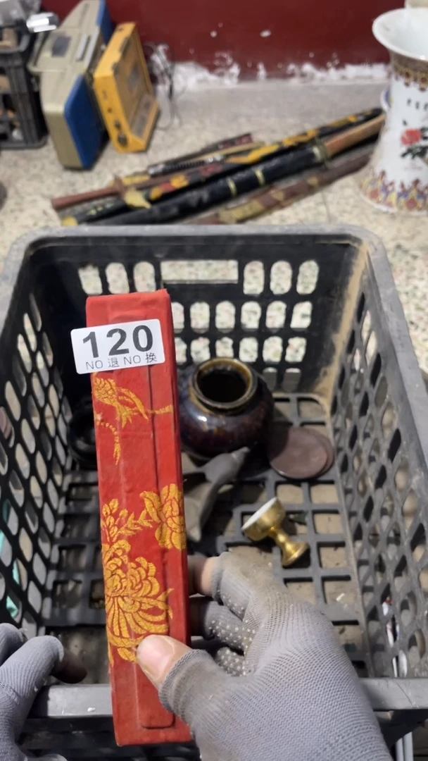 周****司威朗诗旧货铺120