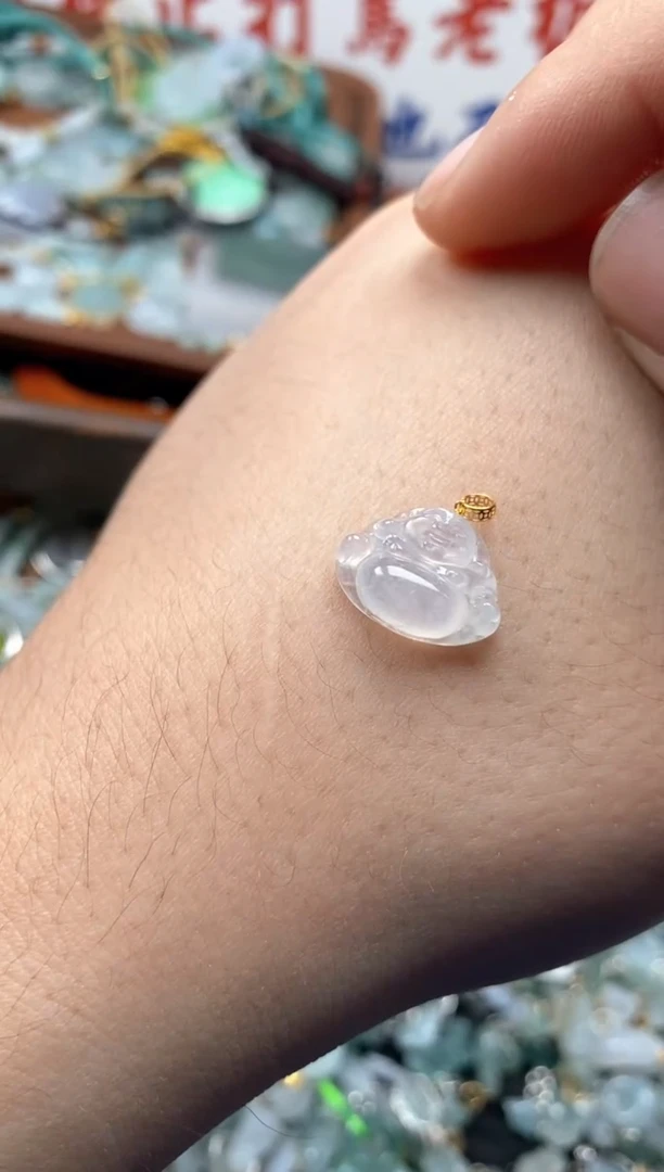 【闪购商品】翡翠颈饰未镶嵌哥哥