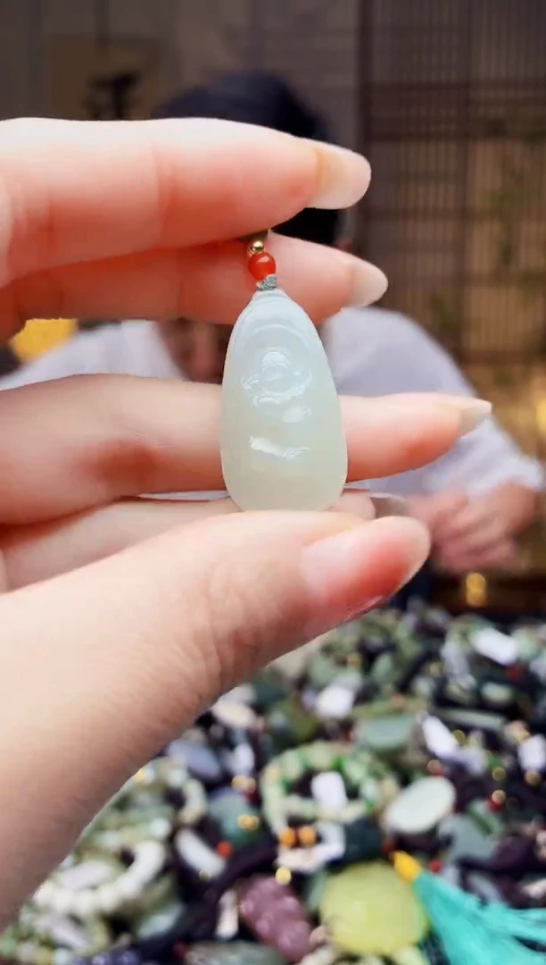 颈饰未镶嵌和田玉多样性发货，拍一发一