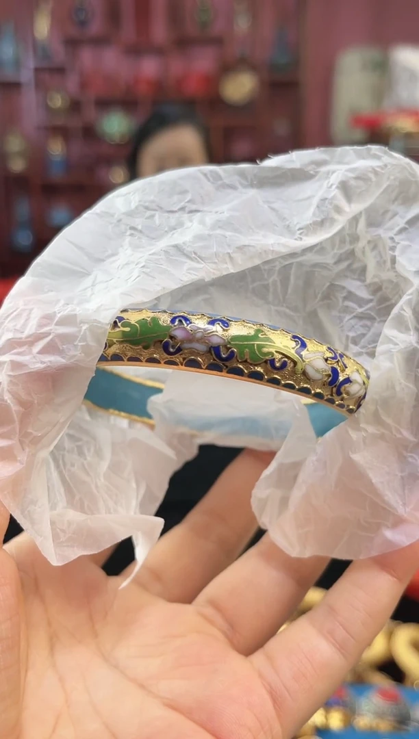 非遗技艺 景泰蓝金地手镯