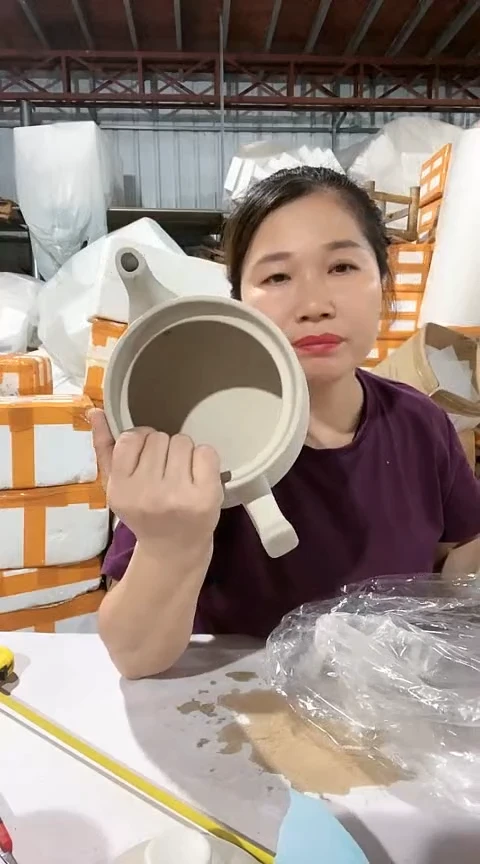 瑕疵1.5麦饭石养生壶