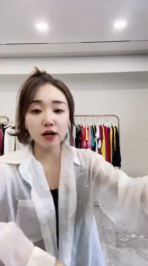 闪电购精品女装75瑕疵