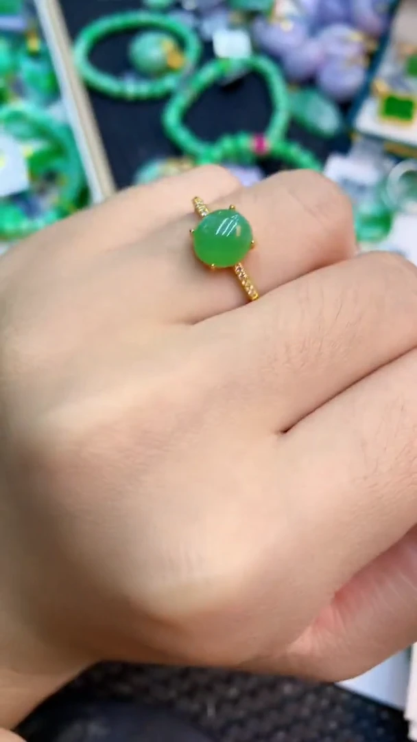 颈饰未镶嵌翡翠1