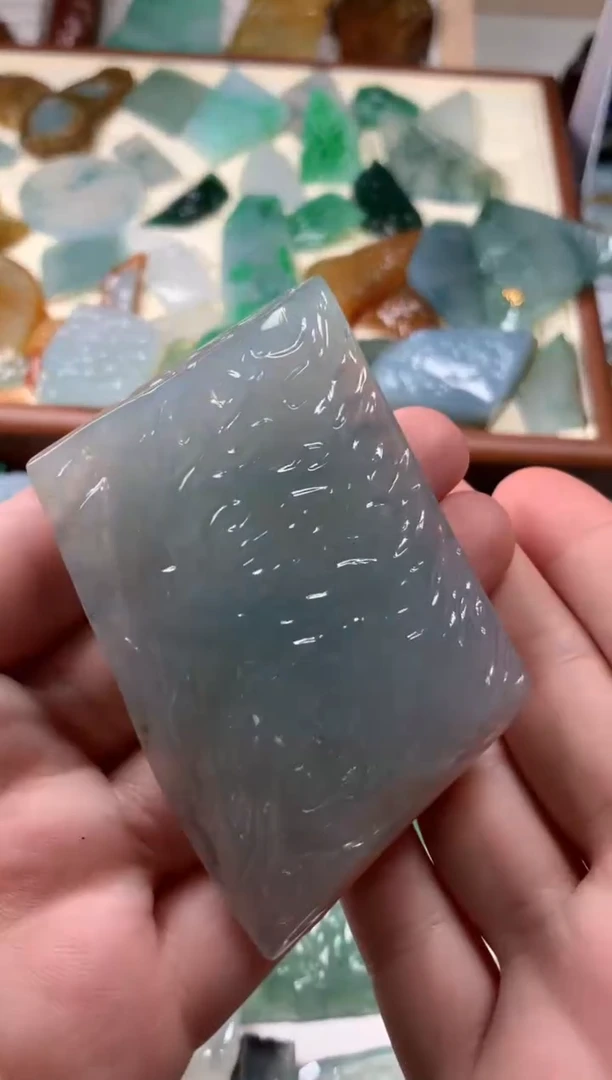 【闪购商品】翡翠颈饰未镶嵌吊坠