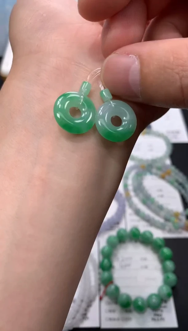 定制翡翠未镶嵌模式推广期48小时鉴赏期