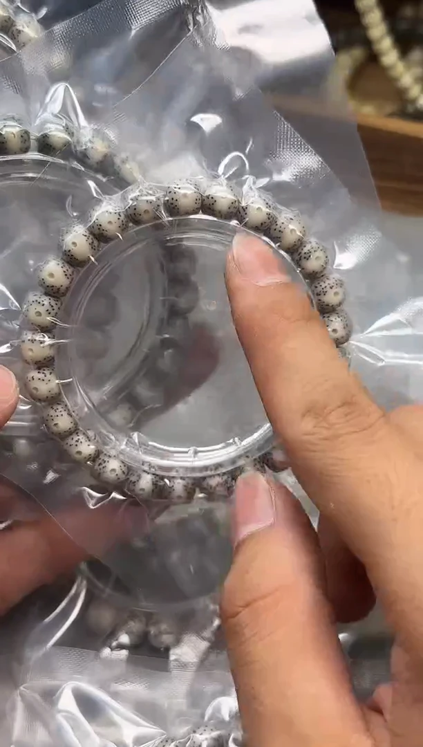 星月菩提手串【骨瓷白】原生态 一线天留白9*8左右