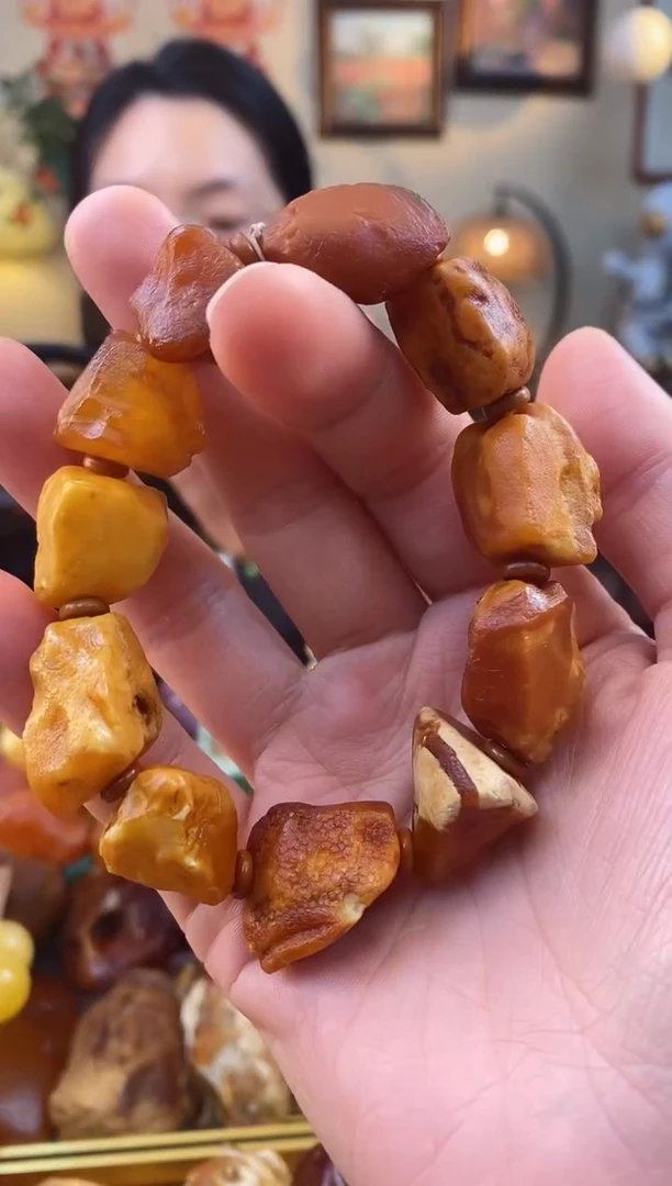 【闪购商品】琥珀手串未镶嵌手串