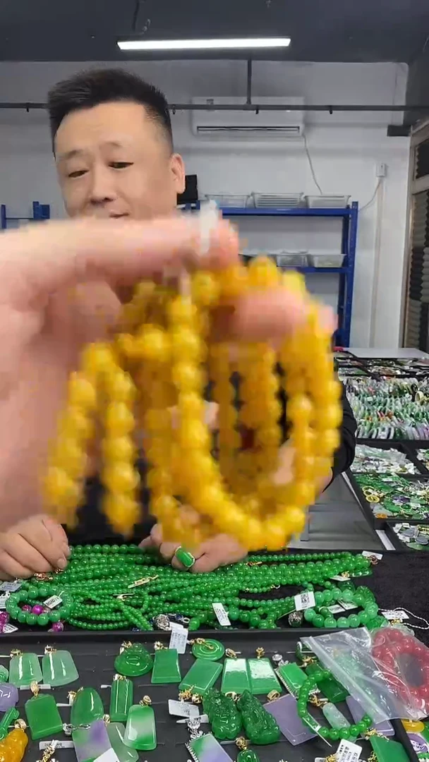 裸石蜜蜡未镶嵌多样性发其一颜色微差