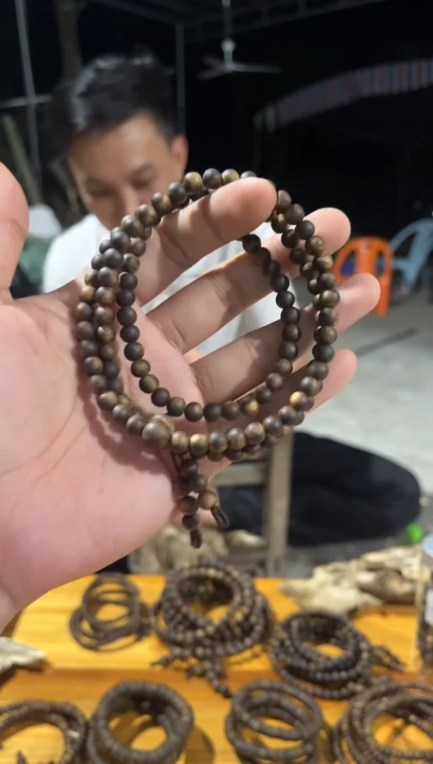 沉香沉香碎屑卡6mm多圈男女同款多样性发货一