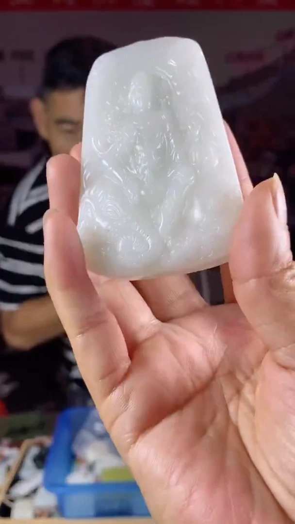 天然玉石未镶嵌颈饰