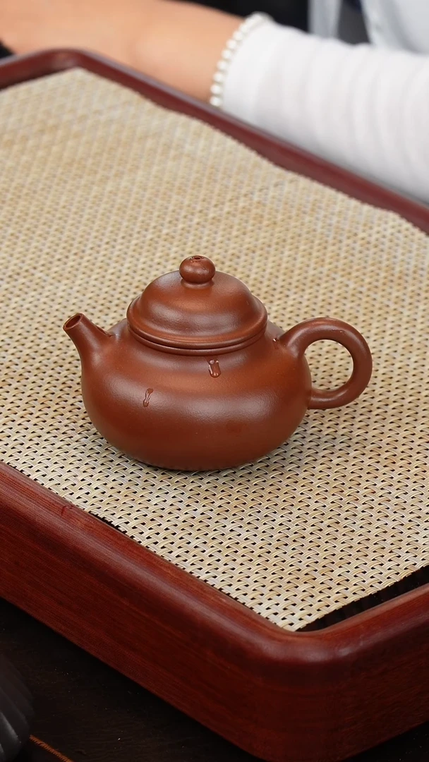 茶壶紫砂底槽清容天180cc