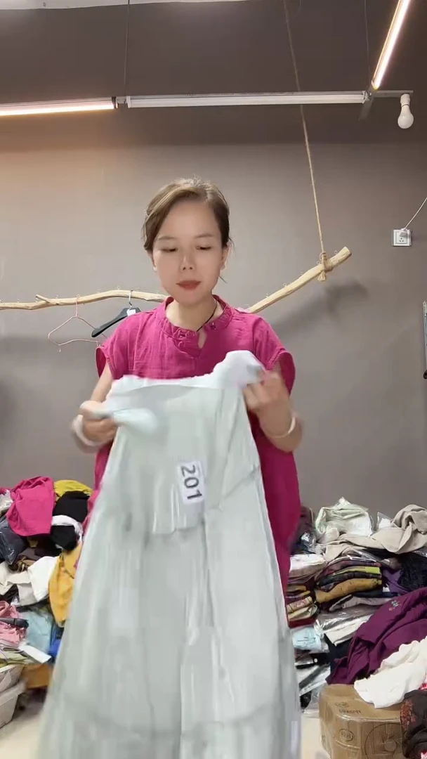 小睿麻衣服饰201