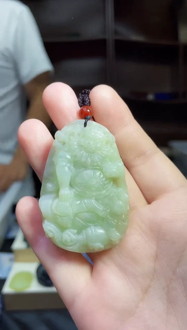 和田玉未镶嵌颈饰1