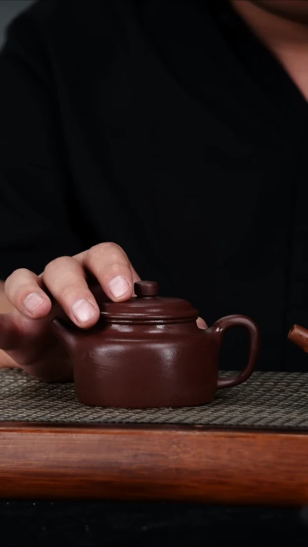 茶壶紫砂原矿老紫泥德钟