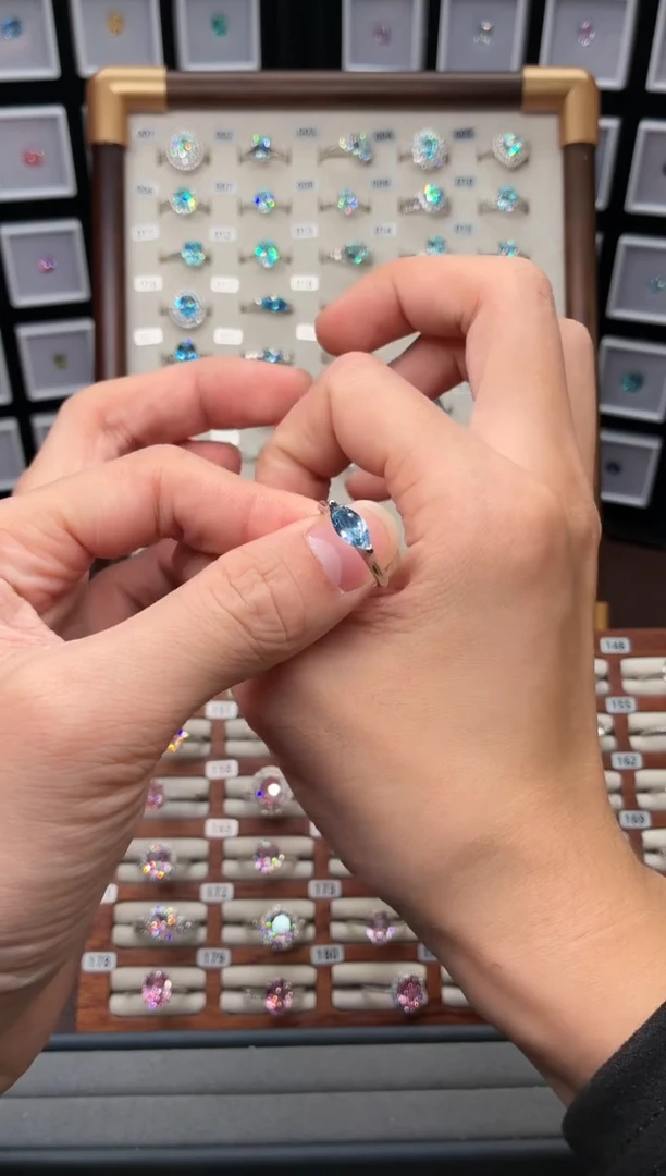 银S925镶嵌戒指海蓝宝石111