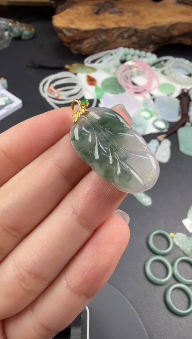 吊坠(不含链)18K金镶嵌翡翠翡翠饰品-172