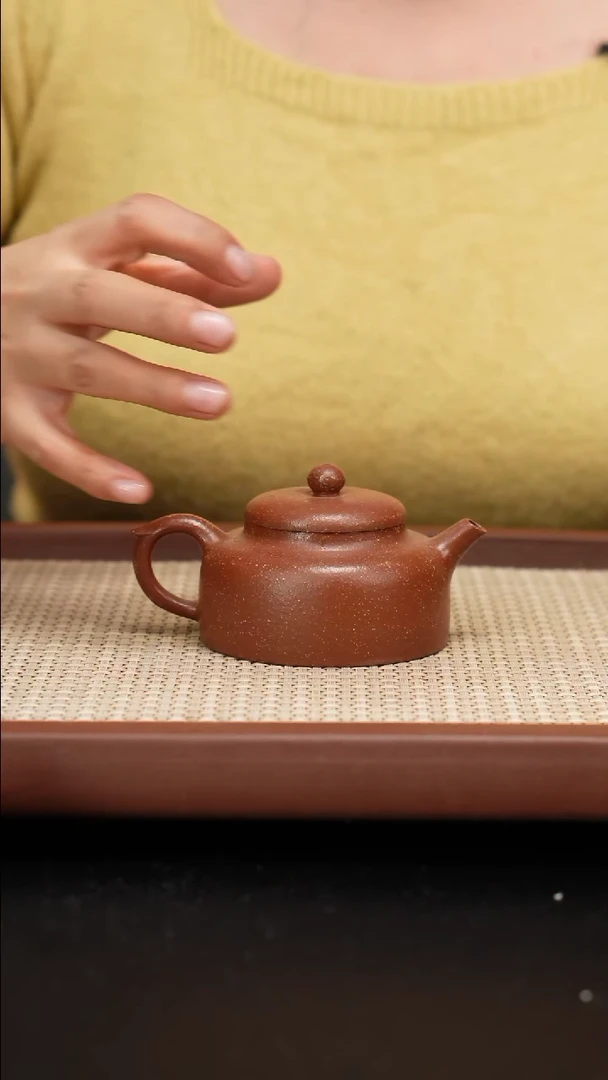 【闪购商品】紫砂茶壶红朱段扁德钟110cc