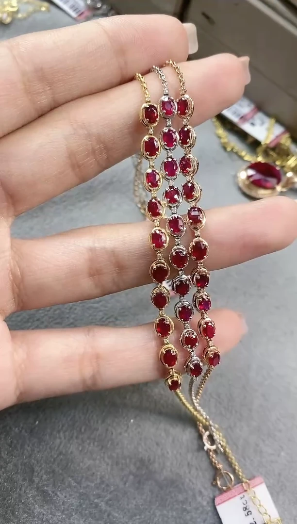 手链18K金镶嵌红宝石多样性发其一