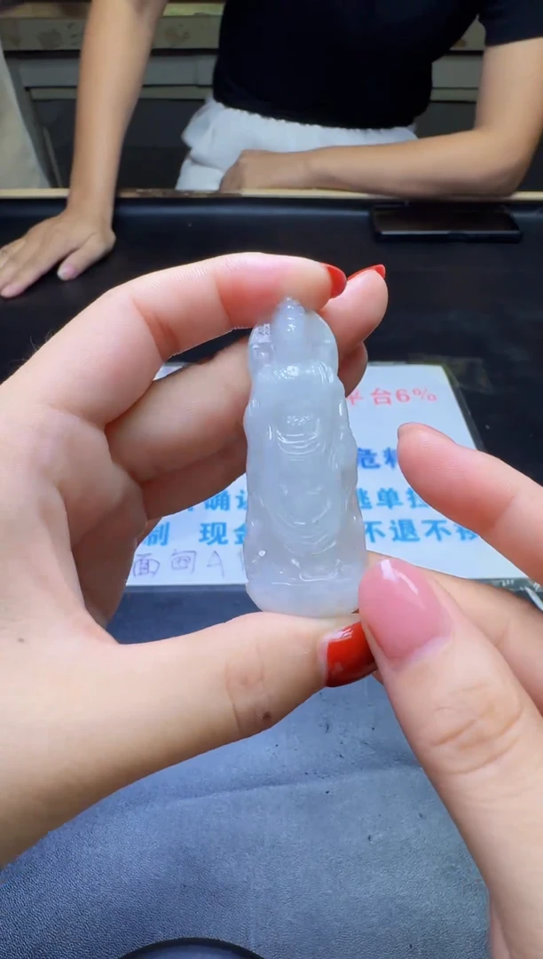 未镶嵌定制翡翠自**由天然翡翠A货
