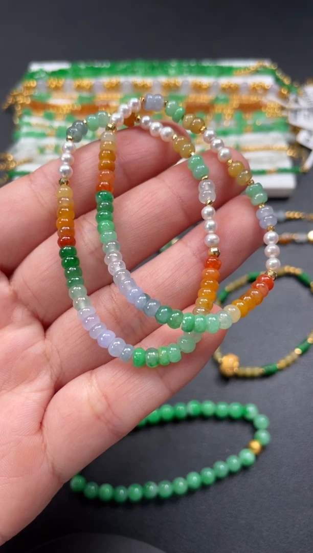 套链18K金镶嵌翡翠多样性  发货一条   P625