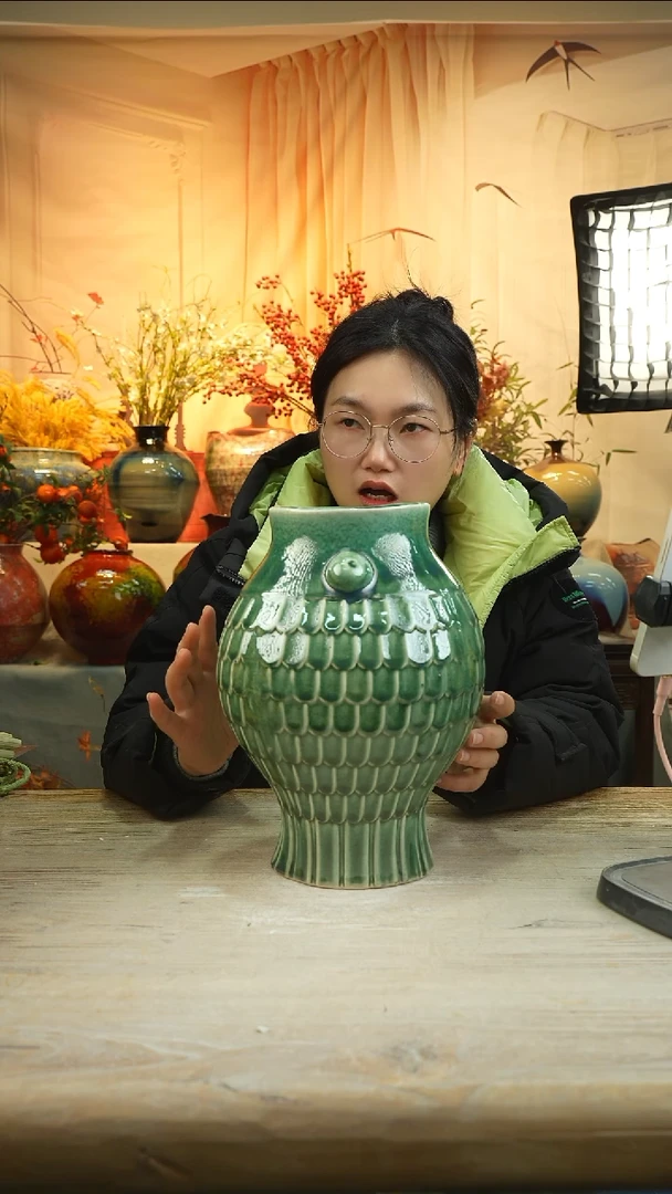 高度 28口径 12花瓶