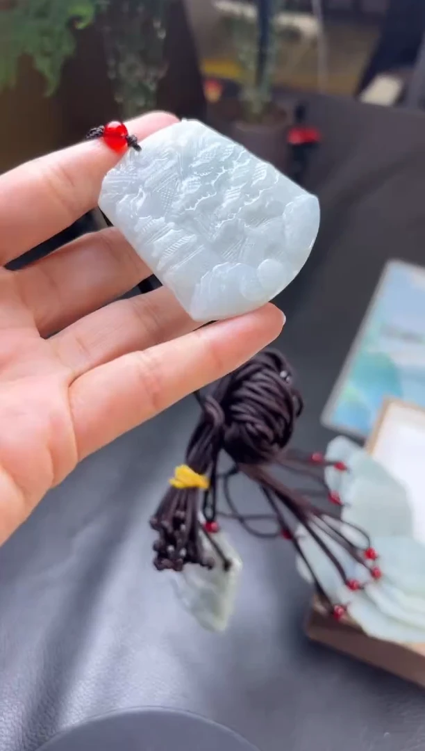 未镶嵌挂件翡翠发一件R703170