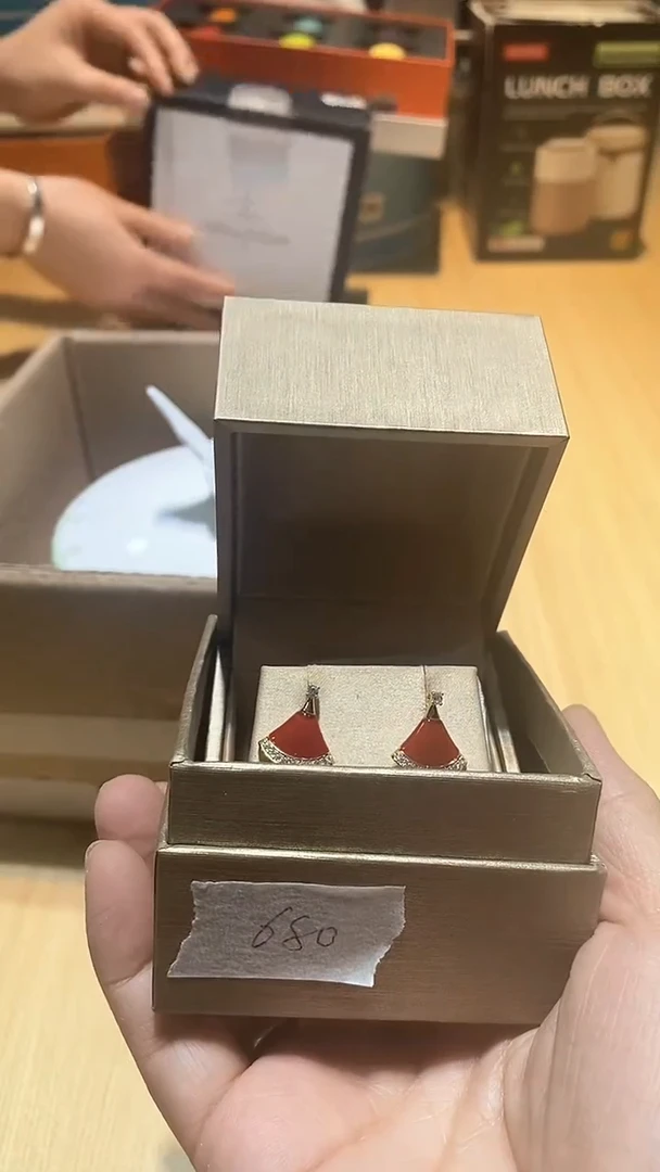 【闪购商品】瓷片锅碗瓢盆一件不剩