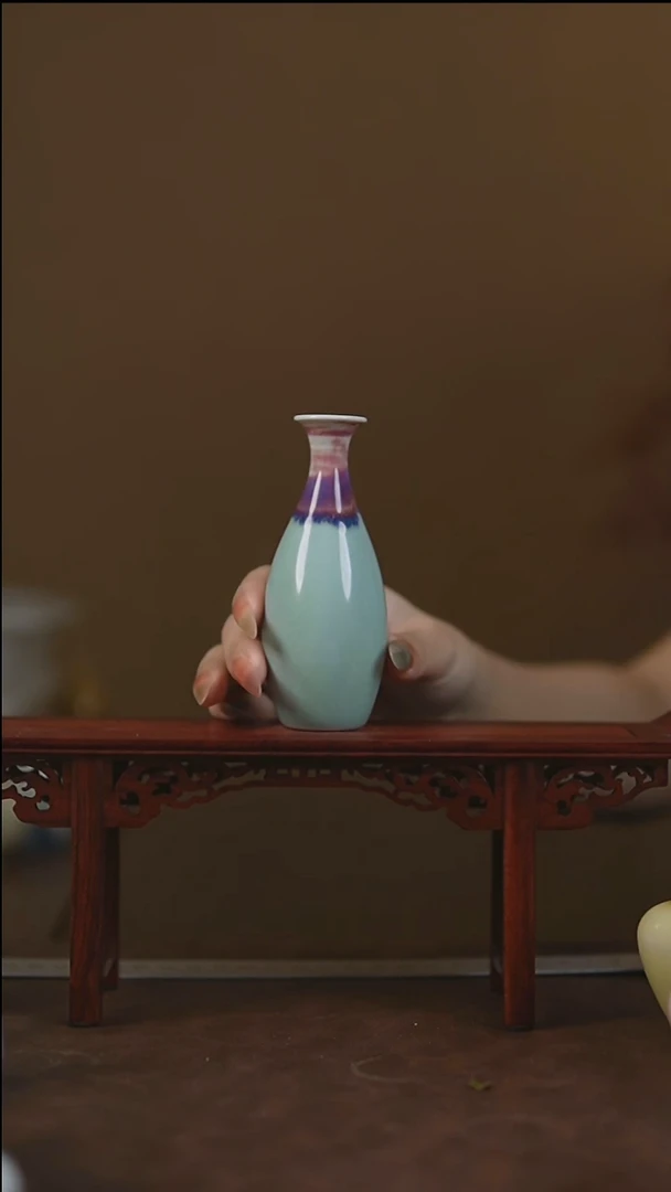 景德镇全手工小花瓶