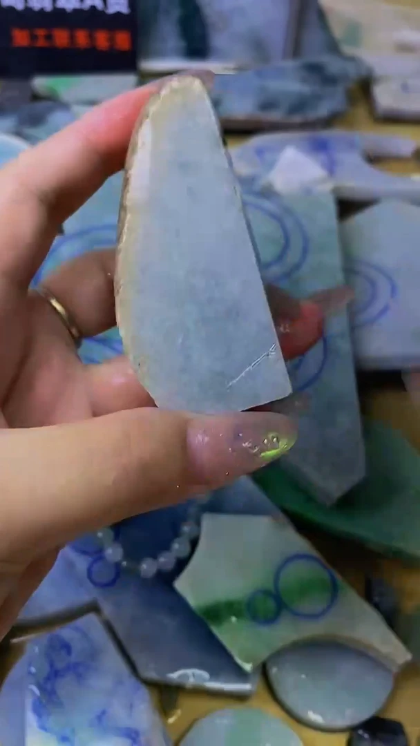 翡翠裸石天然A货缅甸翡翠高品质边角料621