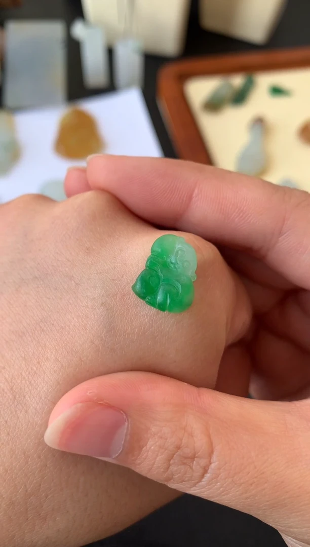 【闪购商品】定制翡翠未镶嵌翡翠