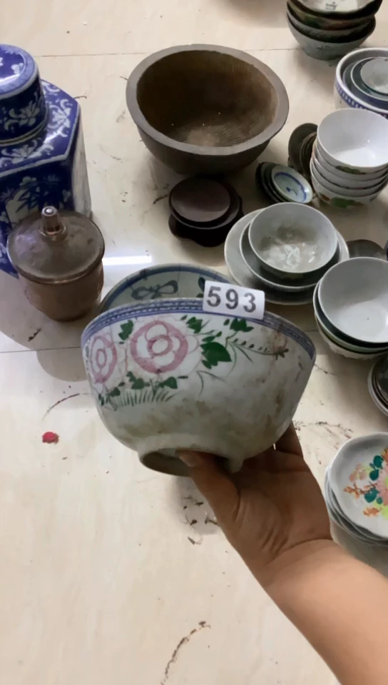 【闪购商品】1有瑕疵的瓷器一单哦~~