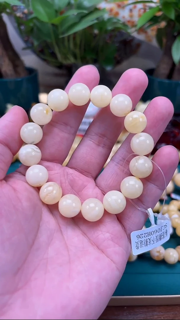 手链蜜蜡未镶嵌p68白花蜡微微瑕单圈 18.21克 12+mm