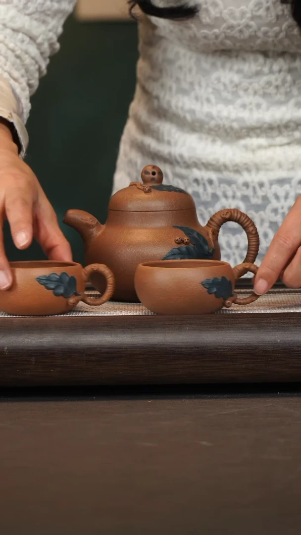 茶壶紫砂高建芳/老段泥/琵琶/350c