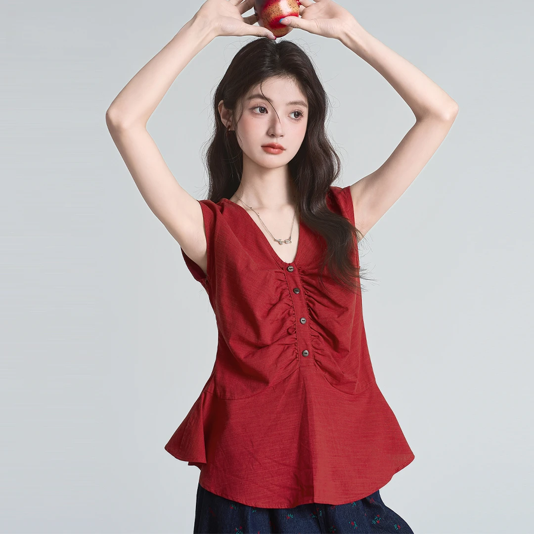 帛卡琪V领时尚褶皱红色无袖衬衫女夏2025新款百搭修身显瘦上衣
