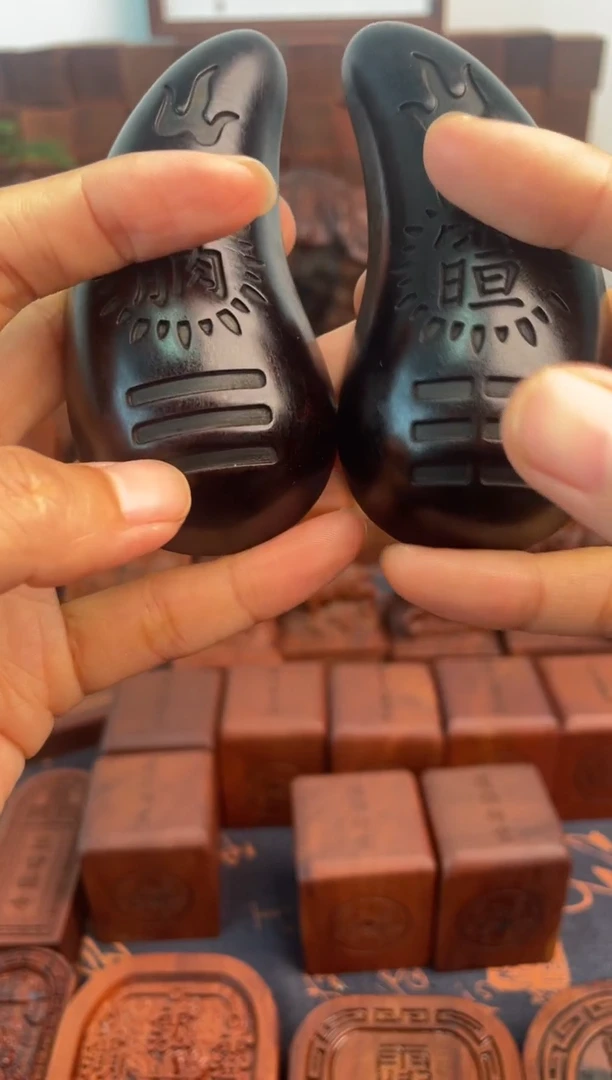 枣木枣木玉化9公分圣杯日月+说明书