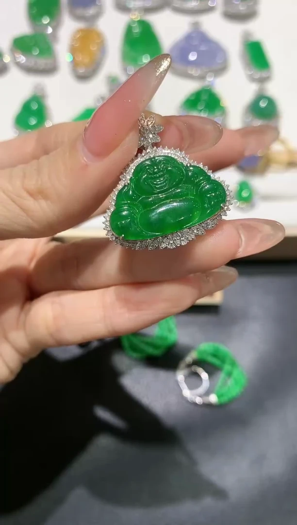 【闪购商品】翡翠吊坠(不含链)18K金镶嵌团购4