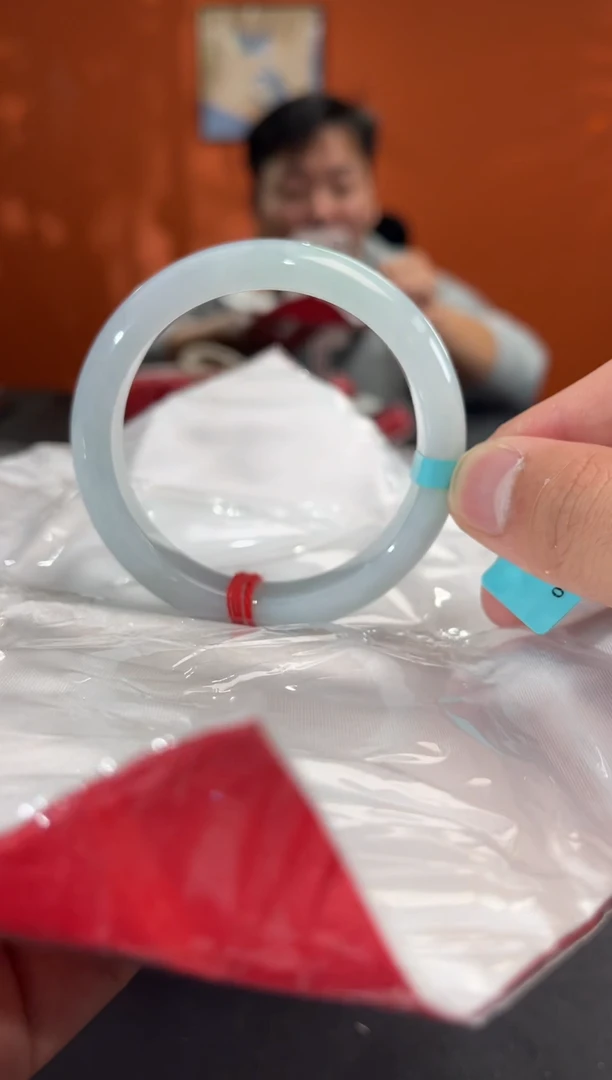 未镶嵌手镯翡翠54