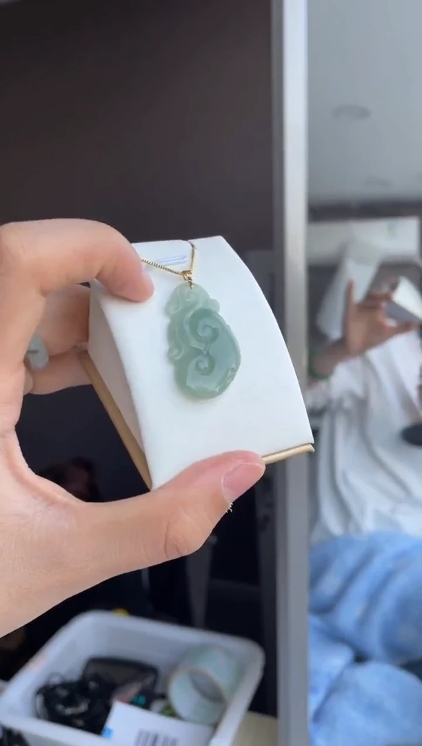 吊坠(不含链)18K金镶嵌翡翠天然缅甸A货翡翠