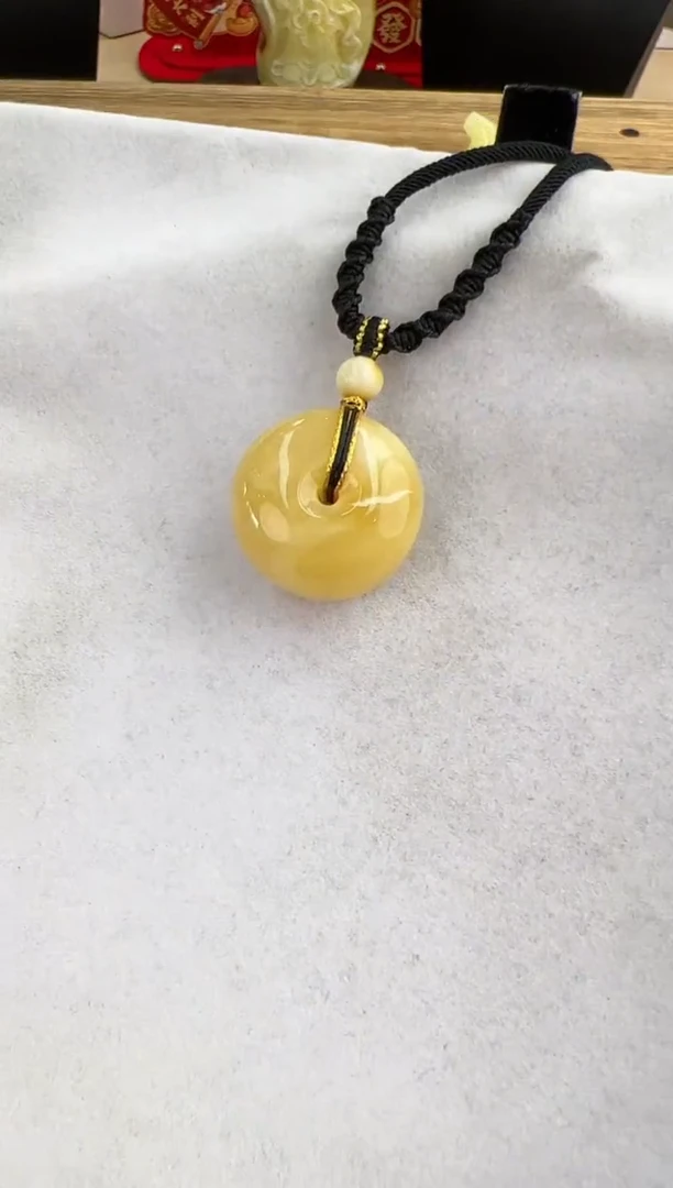 【闪购商品】琥珀裸石未镶嵌10129063-吊坠