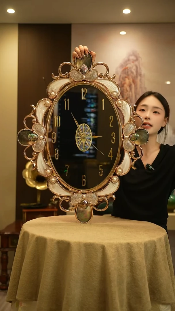 简约贝壳水钻挂钟00