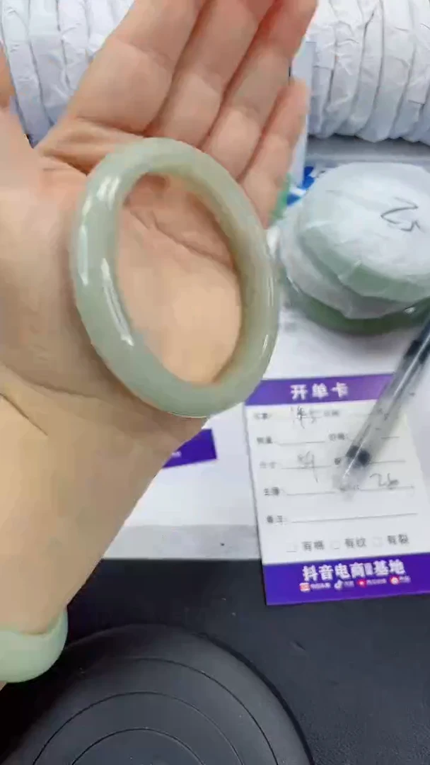 未镶嵌手镯石英质玉145-58/59