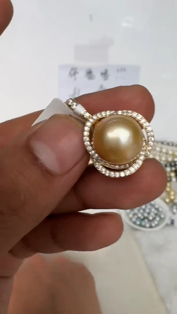 颈饰银S925镶嵌海水珍珠吊坠