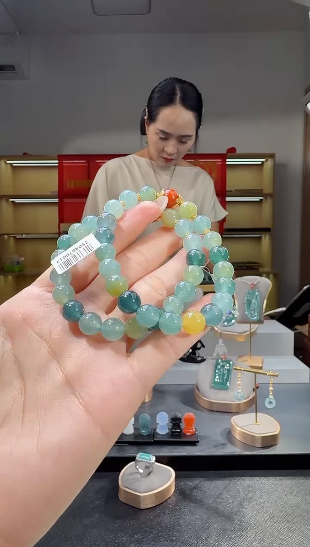未镶嵌手链翡翠手串（多样性发其一）