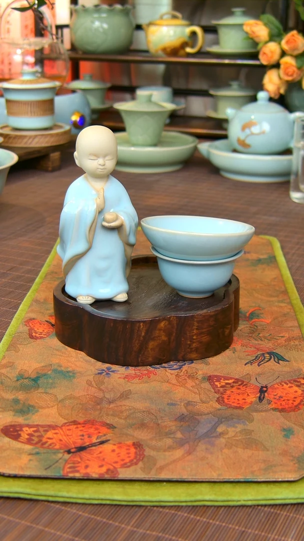 瓷片小和尚茶漏茶宠加一杯不完美