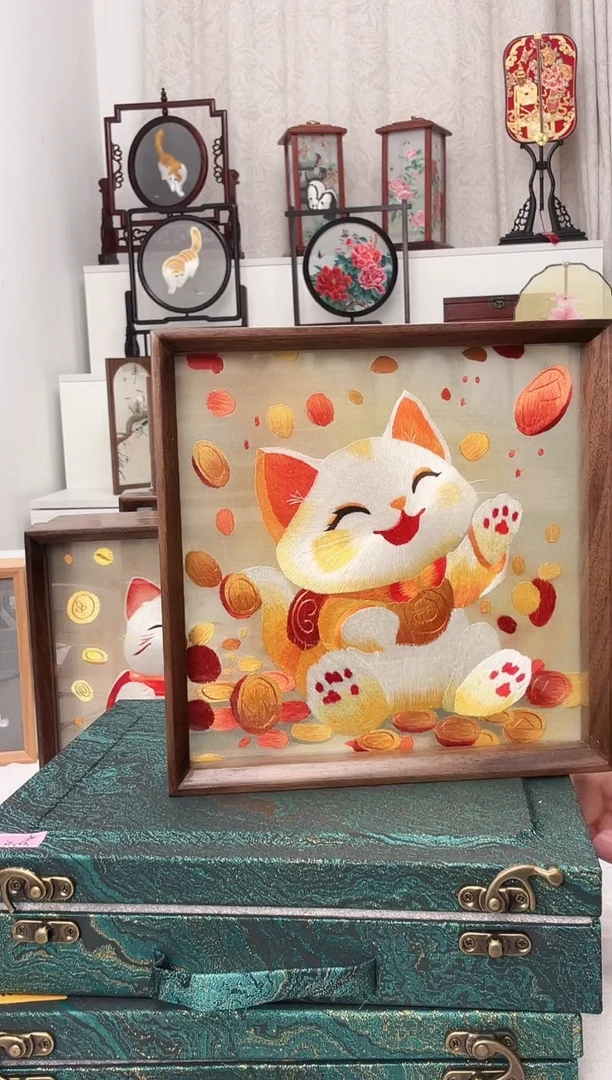 扇子苏绣作品手工摆台