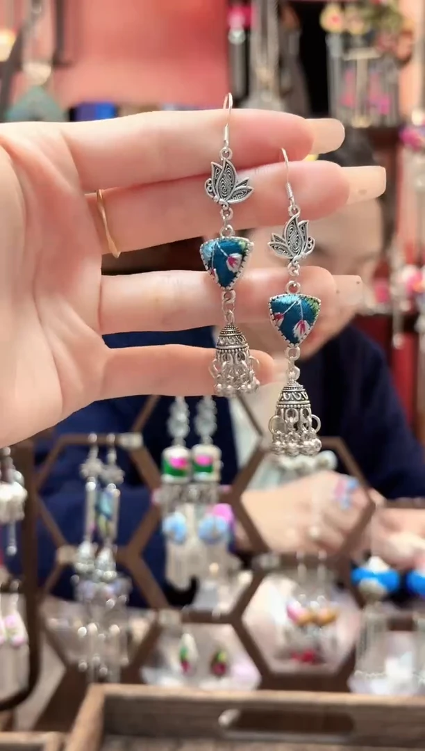 织绣云织谣民族风精美饰品  244