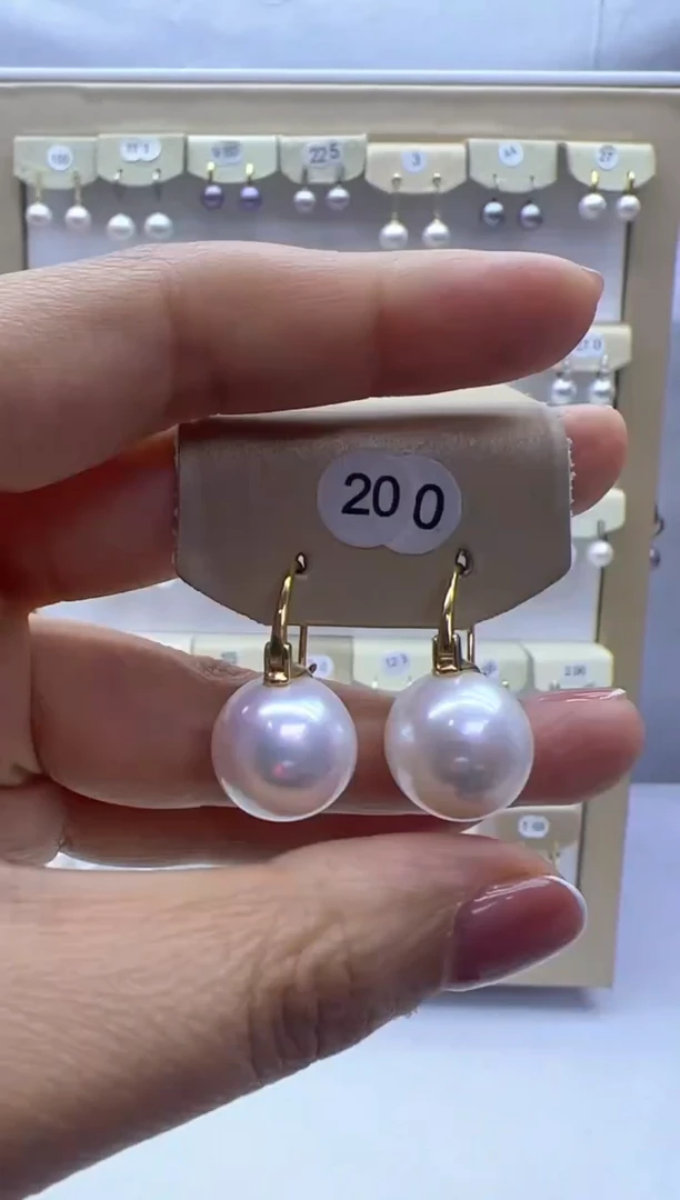 【闪购商品】淡水珍珠耳饰银S925镶嵌200