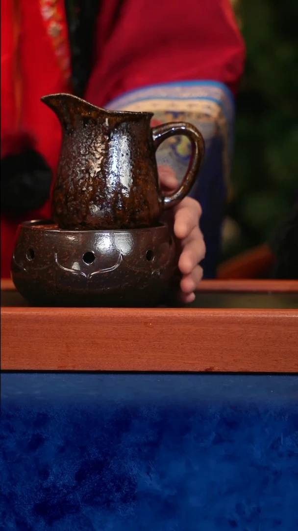 紫砂 宜兴紫砂 GFY  崖柏公道